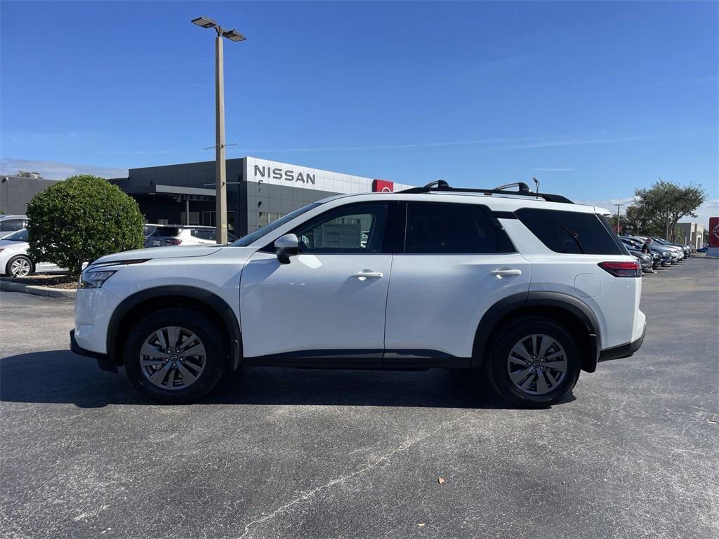new 2025 Nissan Pathfinder car, priced at $33,688