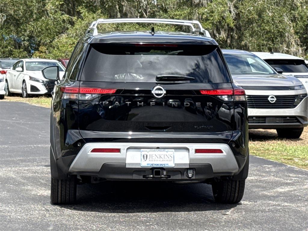 new 2025 Nissan Pathfinder car, priced at $42,918