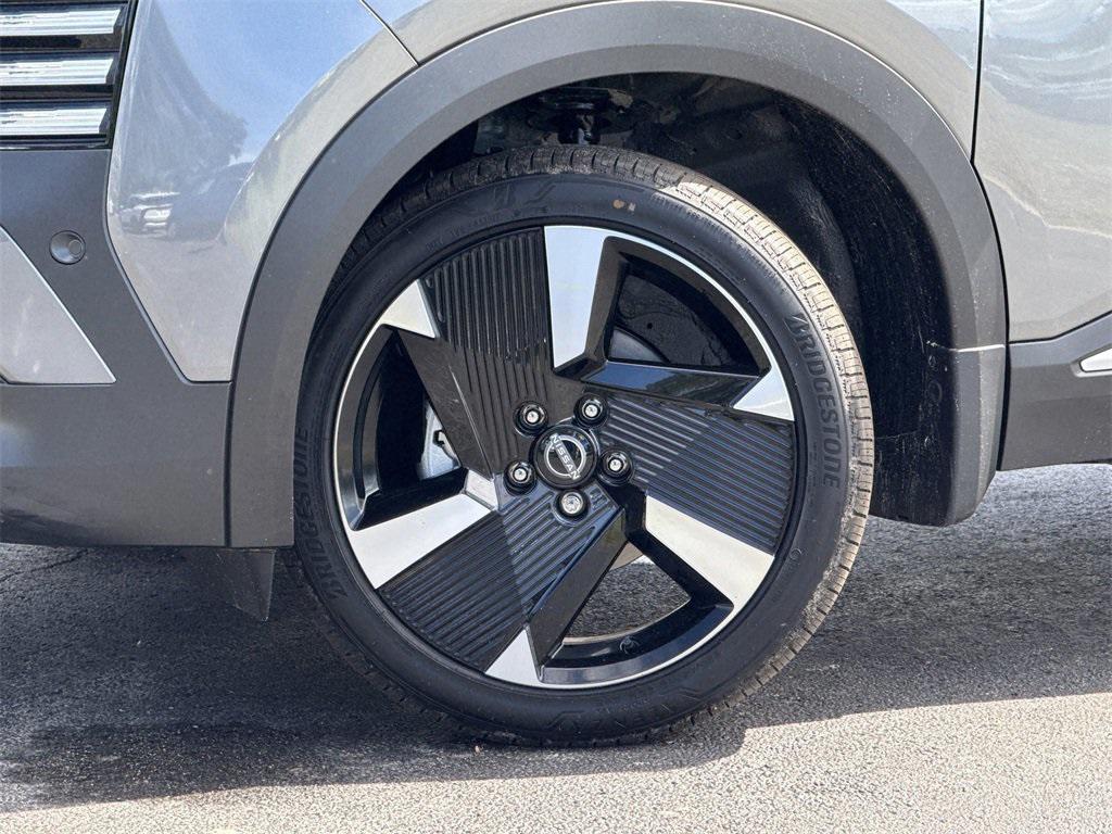 new 2026 Nissan Kicks car, priced at $26,672