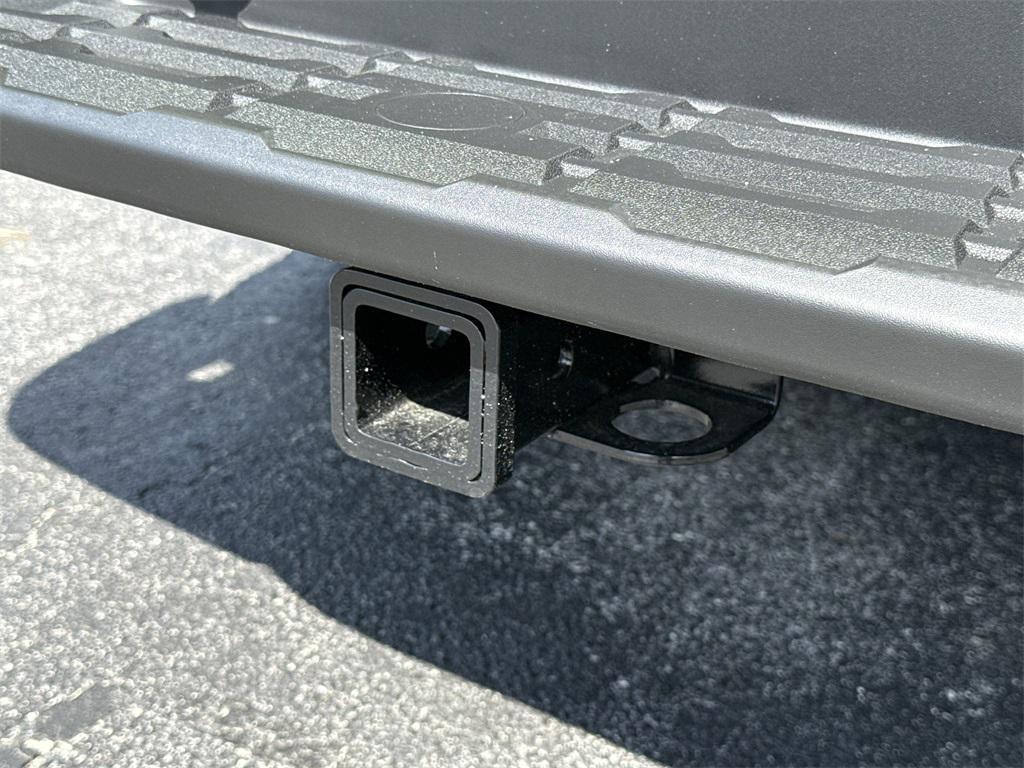 new 2026 Nissan Frontier car, priced at $39,079