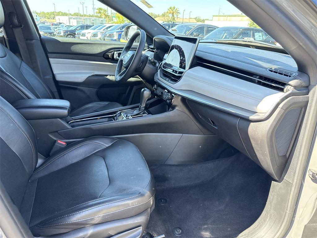 used 2023 Jeep Compass car, priced at $17,990