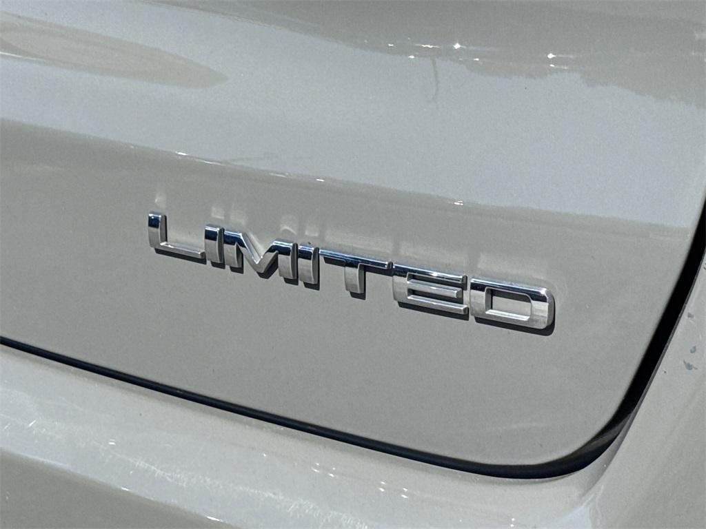 used 2023 Jeep Compass car, priced at $17,990