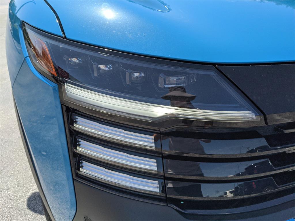 new 2025 Nissan Kicks car, priced at $27,271