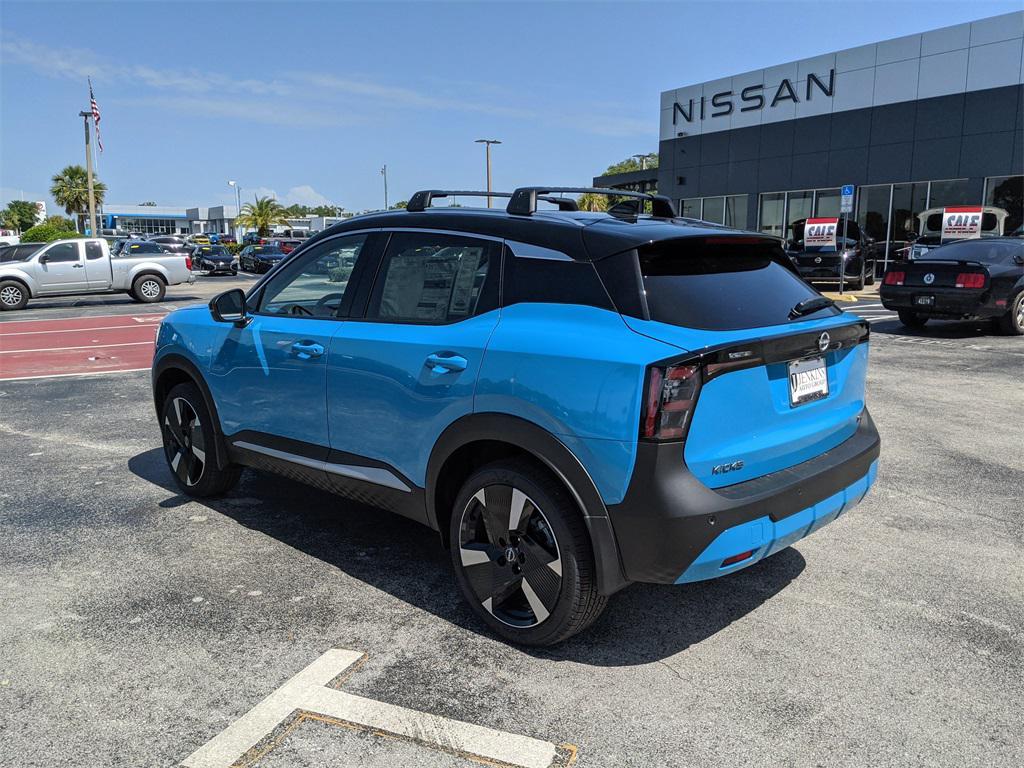 new 2025 Nissan Kicks car, priced at $27,271