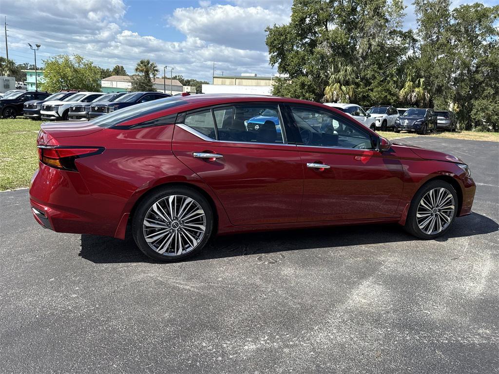 new 2025 Nissan Altima car, priced at $32,657