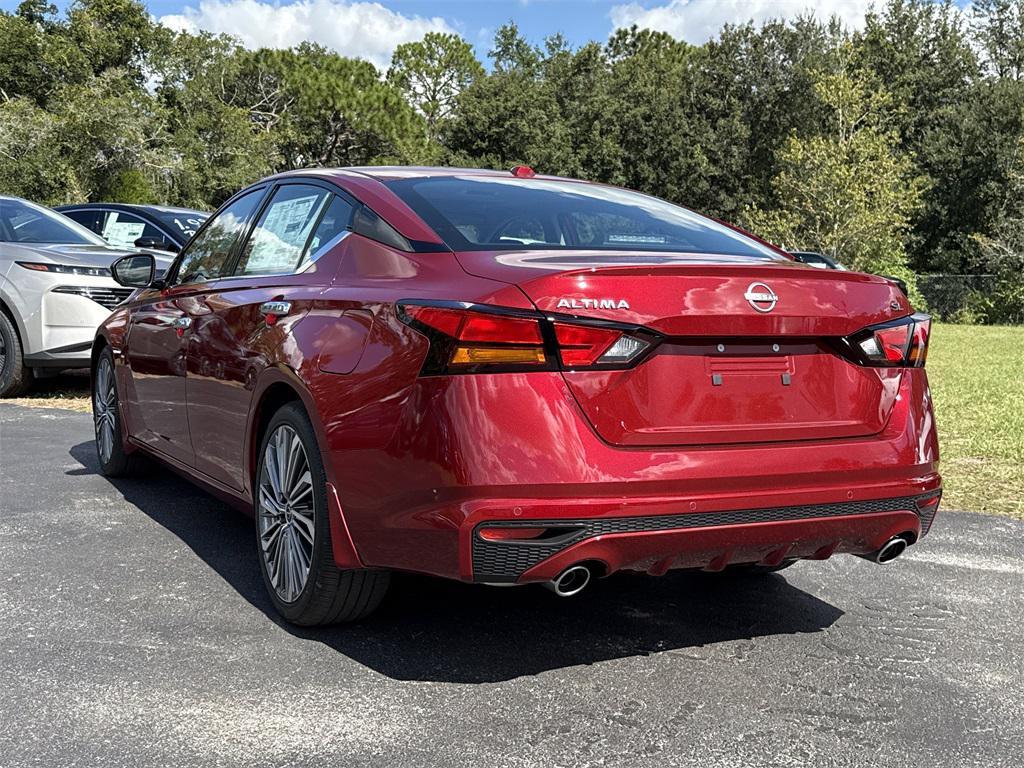 new 2025 Nissan Altima car, priced at $32,657