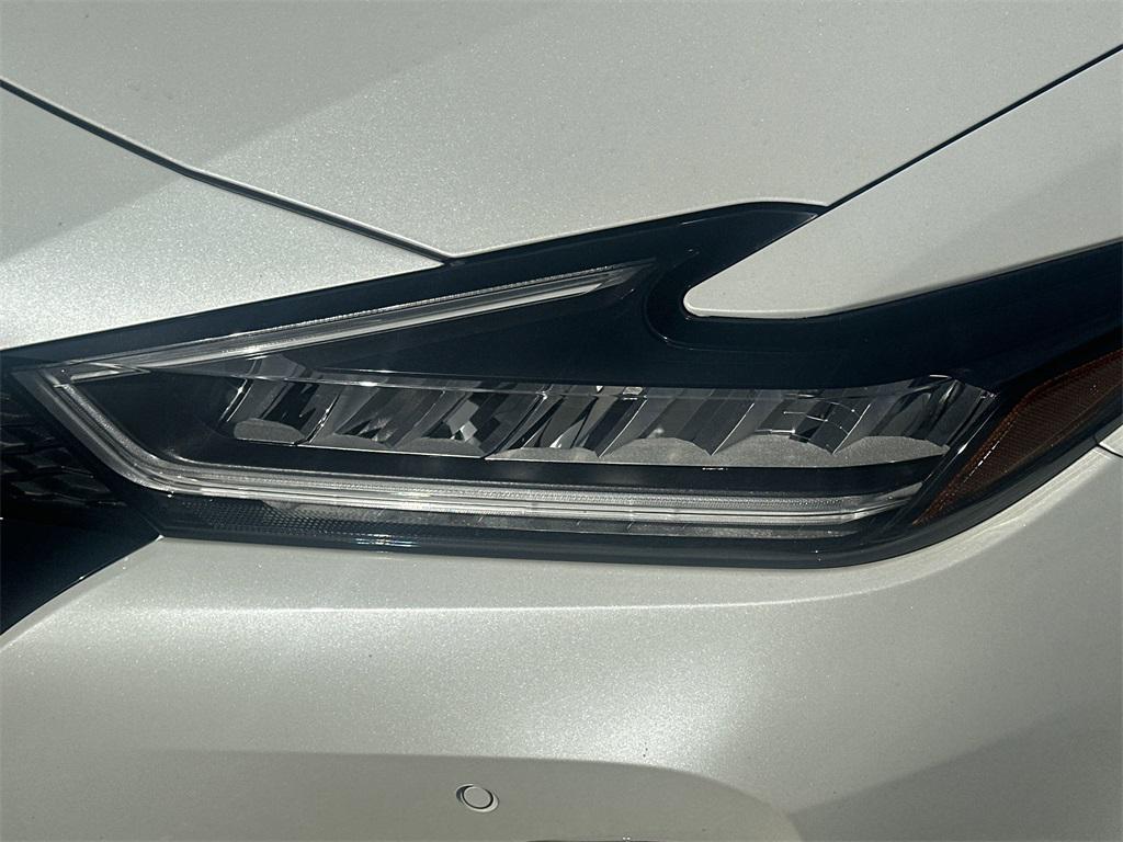 used 2023 Nissan Maxima car, priced at $30,995