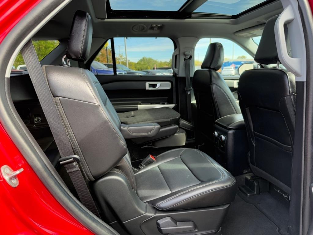 used 2021 Ford Explorer car, priced at $27,655