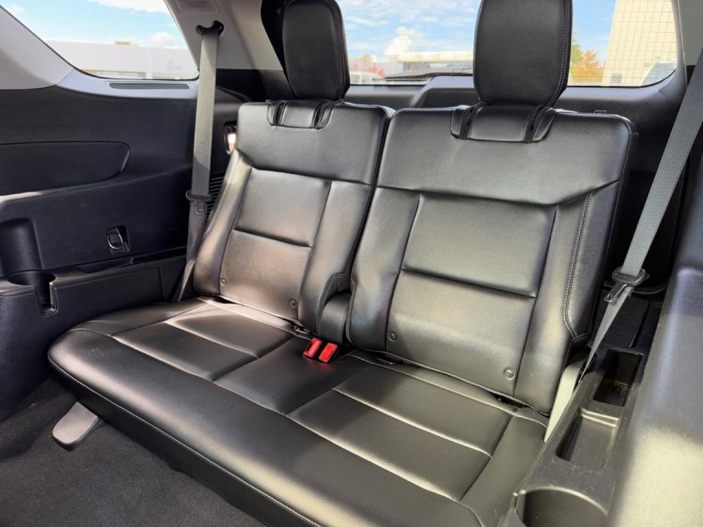 used 2021 Ford Explorer car, priced at $27,655