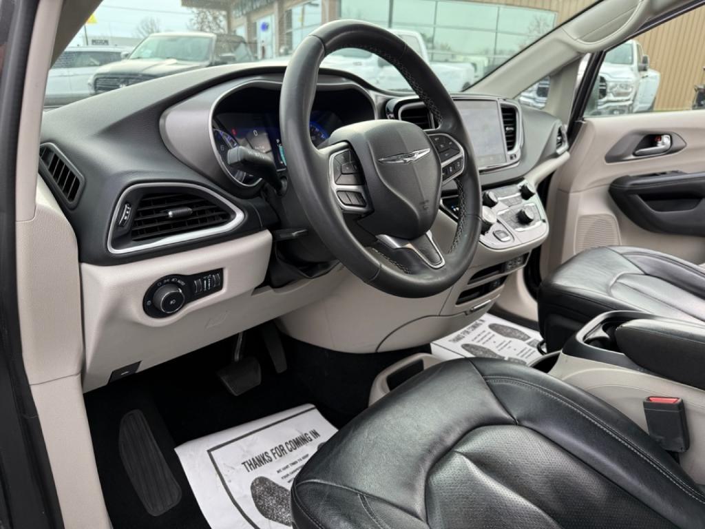 used 2022 Chrysler Pacifica car, priced at $23,880