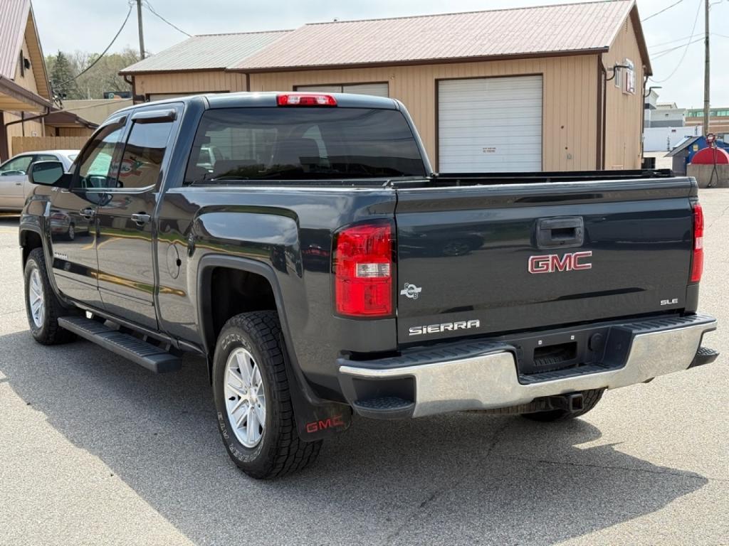 used 2018 GMC Sierra 1500 car, priced at $25,880