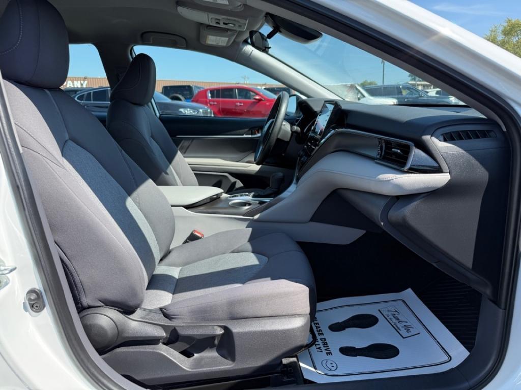 used 2022 Toyota Camry Hybrid car, priced at $19,995