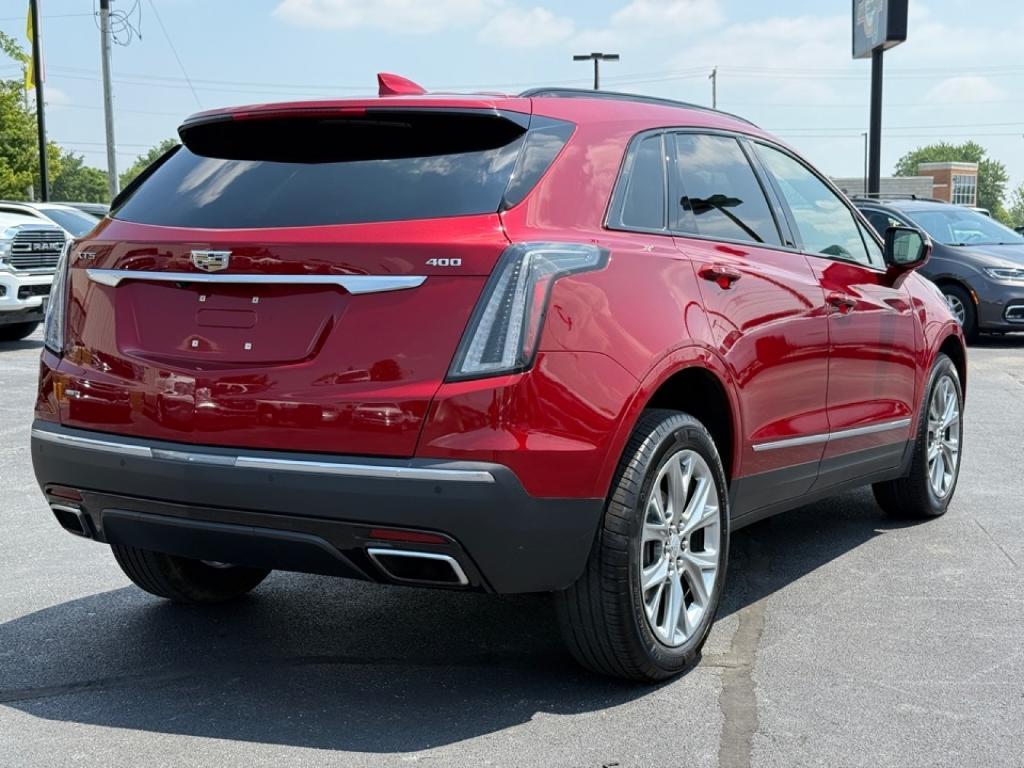 used 2021 Cadillac XT5 car, priced at $32,488