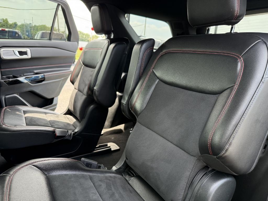 used 2022 Ford Explorer car, priced at $31,988
