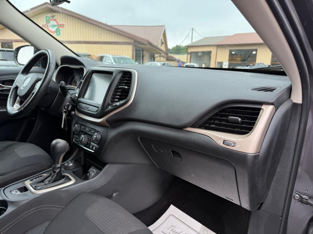 used 2017 Jeep Cherokee car, priced at $13,300
