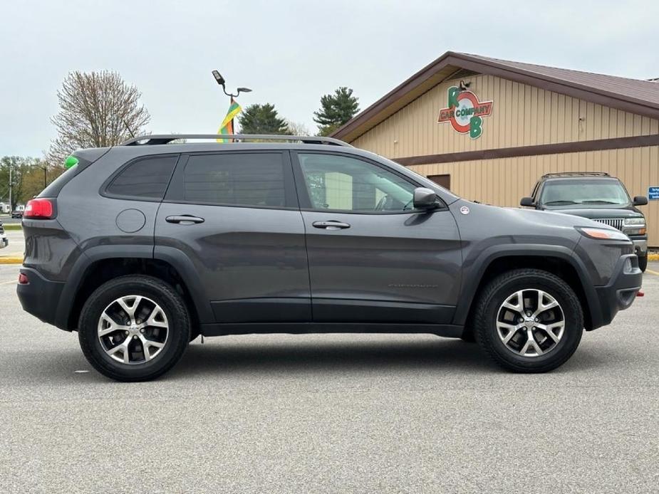 used 2015 Jeep Cherokee car, priced at $16,480