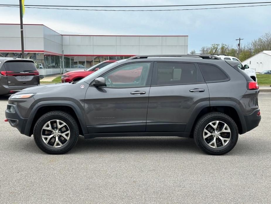 used 2015 Jeep Cherokee car, priced at $16,480