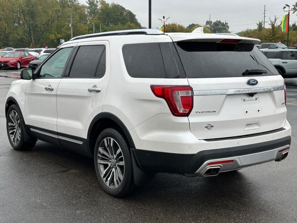 used 2017 Ford Explorer car