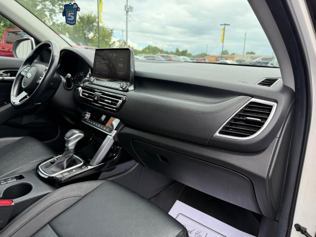 used 2021 Kia Seltos car, priced at $16,880