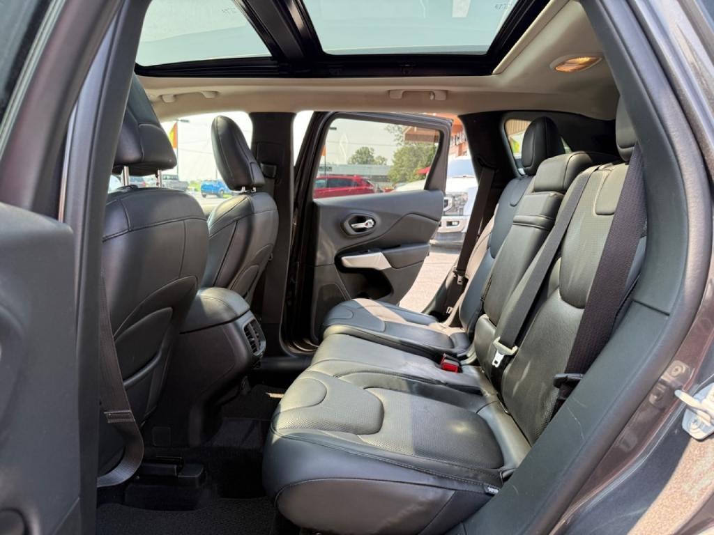 used 2018 Jeep Cherokee car, priced at $18,763
