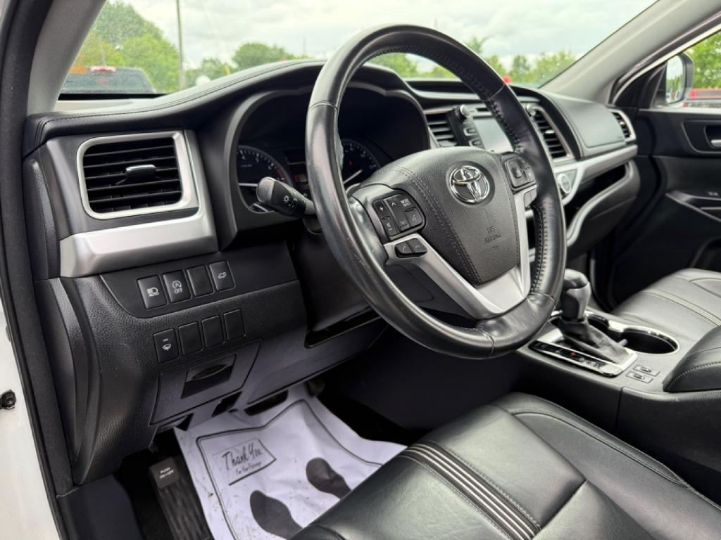 used 2017 Toyota Highlander car, priced at $22,980