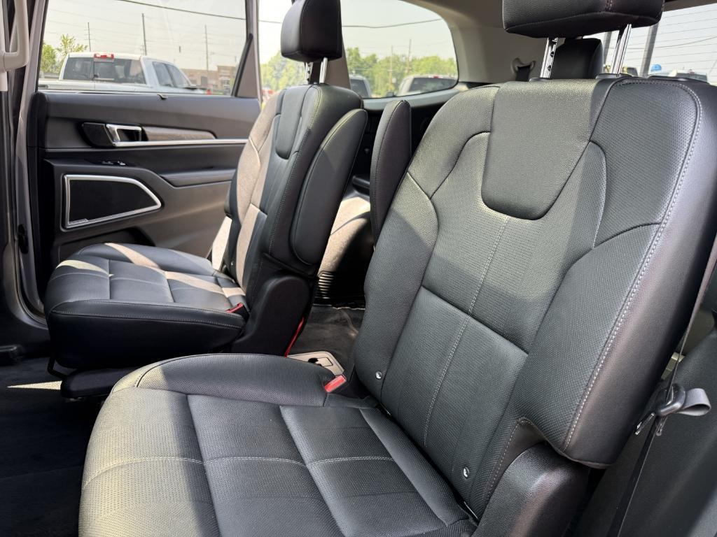 used 2022 Kia Telluride car, priced at $38,955