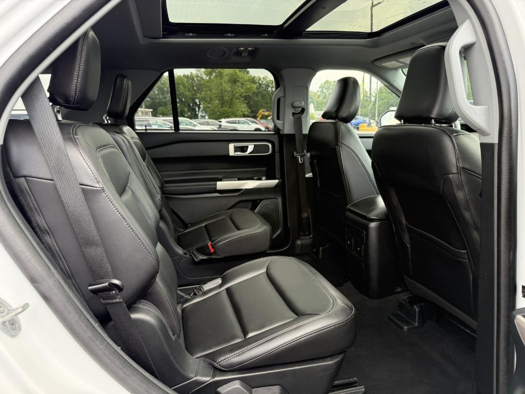 used 2023 Ford Explorer car, priced at $30,995