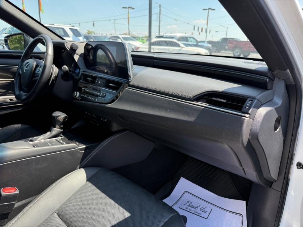 used 2022 Lexus ES 250 car, priced at $32,655