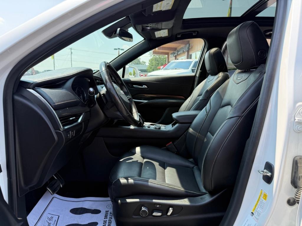 used 2019 Cadillac XT4 car, priced at $17,755