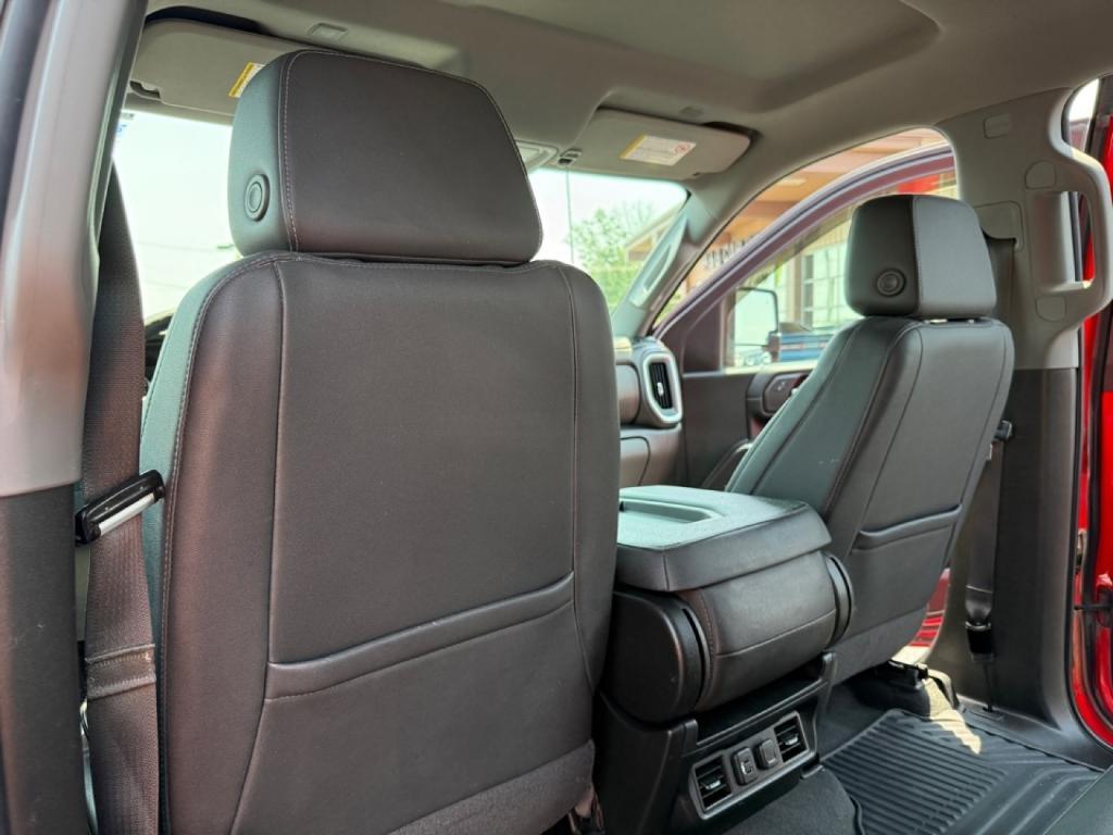 used 2021 Chevrolet Silverado 2500 car, priced at $38,900