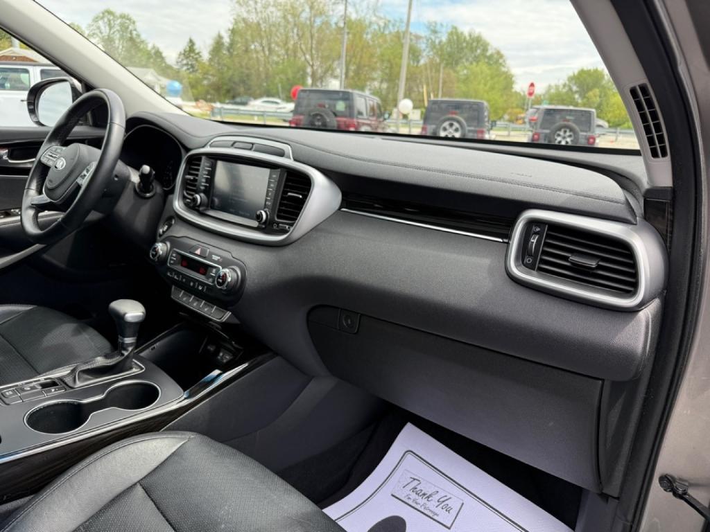 used 2019 Kia Sorento car, priced at $22,488