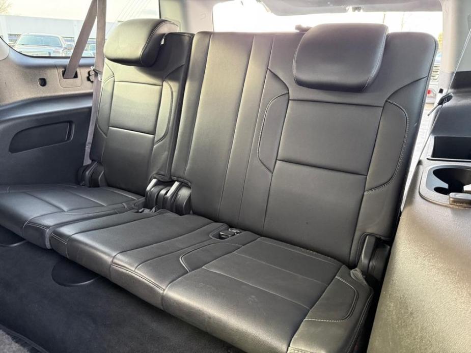 used 2015 Chevrolet Suburban car, priced at $13,999