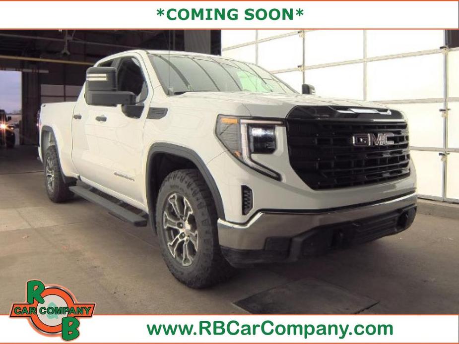 used 2022 GMC Sierra 1500 car, priced at $33,755