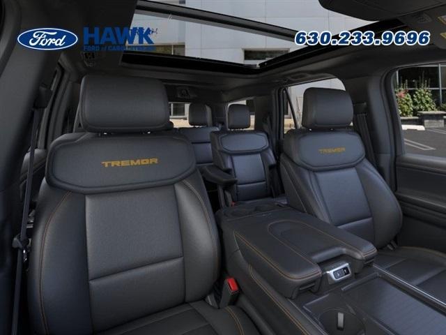 new 2025 Ford Expedition car, priced at $83,685