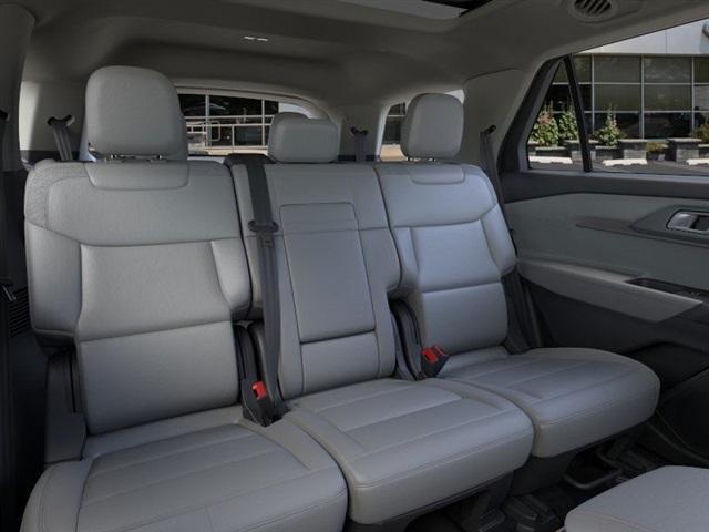 new 2025 Ford Explorer car, priced at $46,294