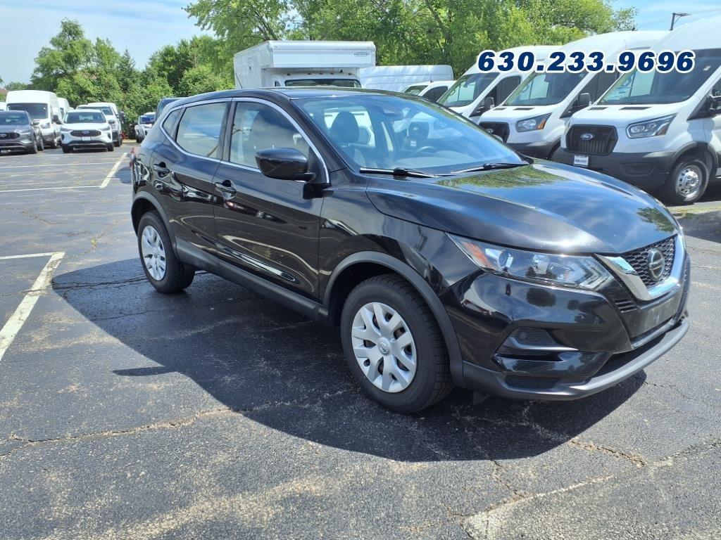 used 2020 Nissan Rogue Sport car, priced at $15,999