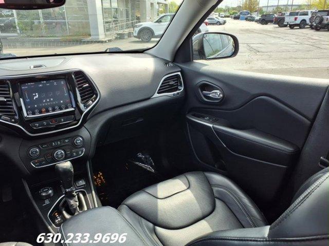 used 2019 Jeep Cherokee car