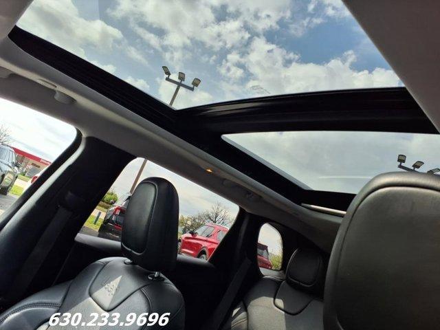 used 2019 Jeep Cherokee car