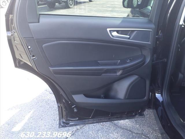 used 2024 Ford Edge car, priced at $29,999