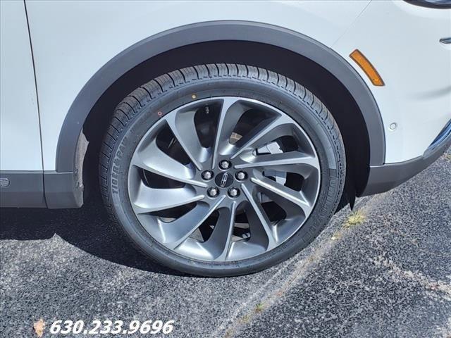 used 2021 Lincoln Nautilus car, priced at $31,899