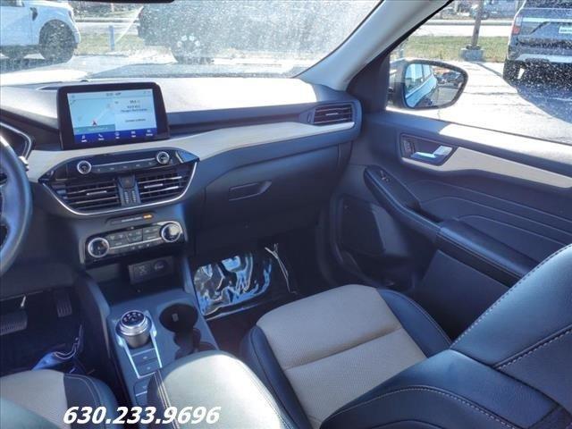 used 2022 Ford Escape car, priced at $28,564