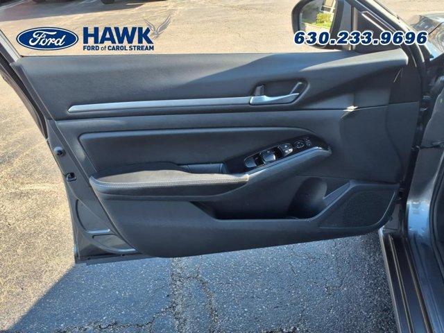 used 2023 Nissan Altima car, priced at $20,999