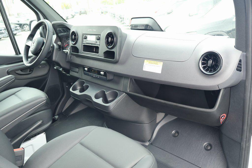 new 2025 Mercedes-Benz Sprinter 3500 car, priced at $69,889