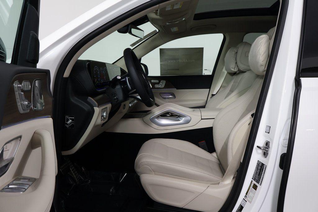 new 2026 Mercedes-Benz GLS 450 car, priced at $101,205