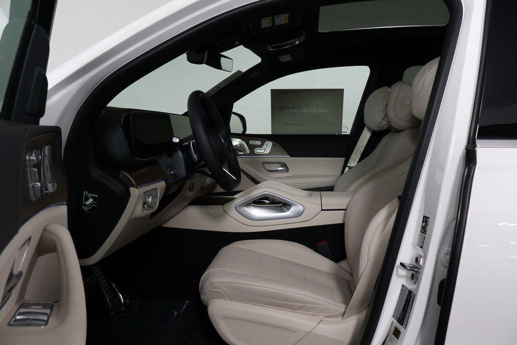new 2025 Mercedes-Benz GLS 580 car, priced at $117,645