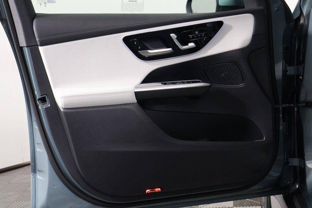 new 2026 Mercedes-Benz GLC 300 car, priced at $58,350