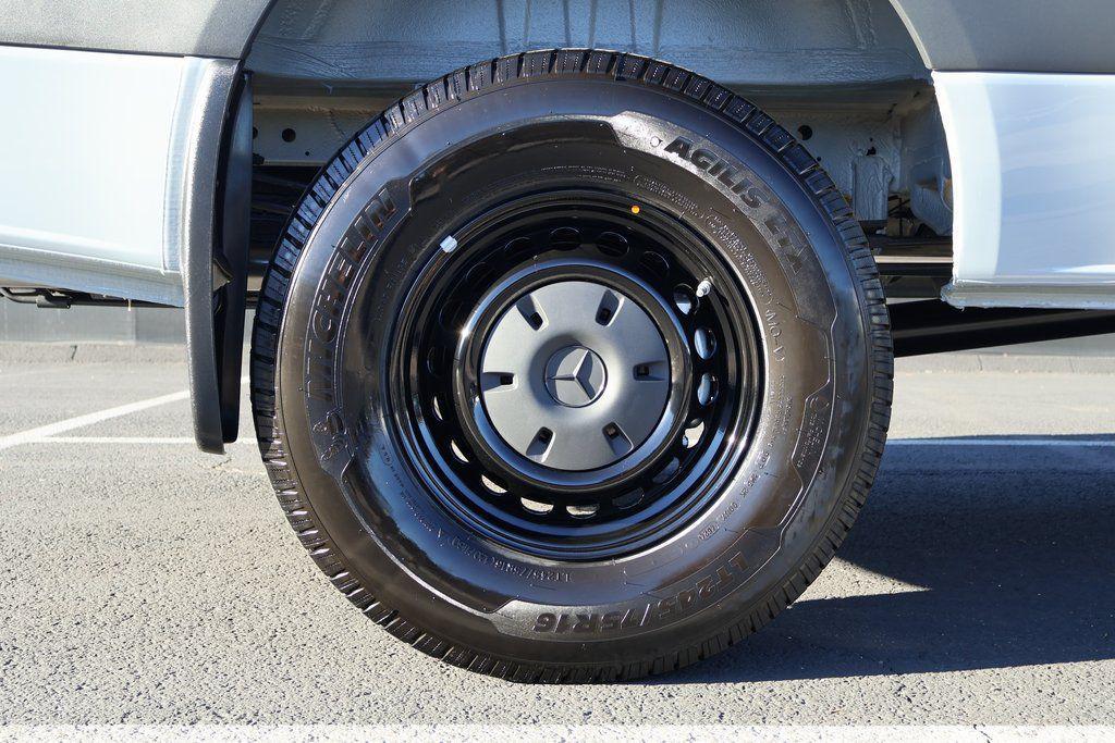 new 2025 Mercedes-Benz Sprinter 2500 car, priced at $91,268
