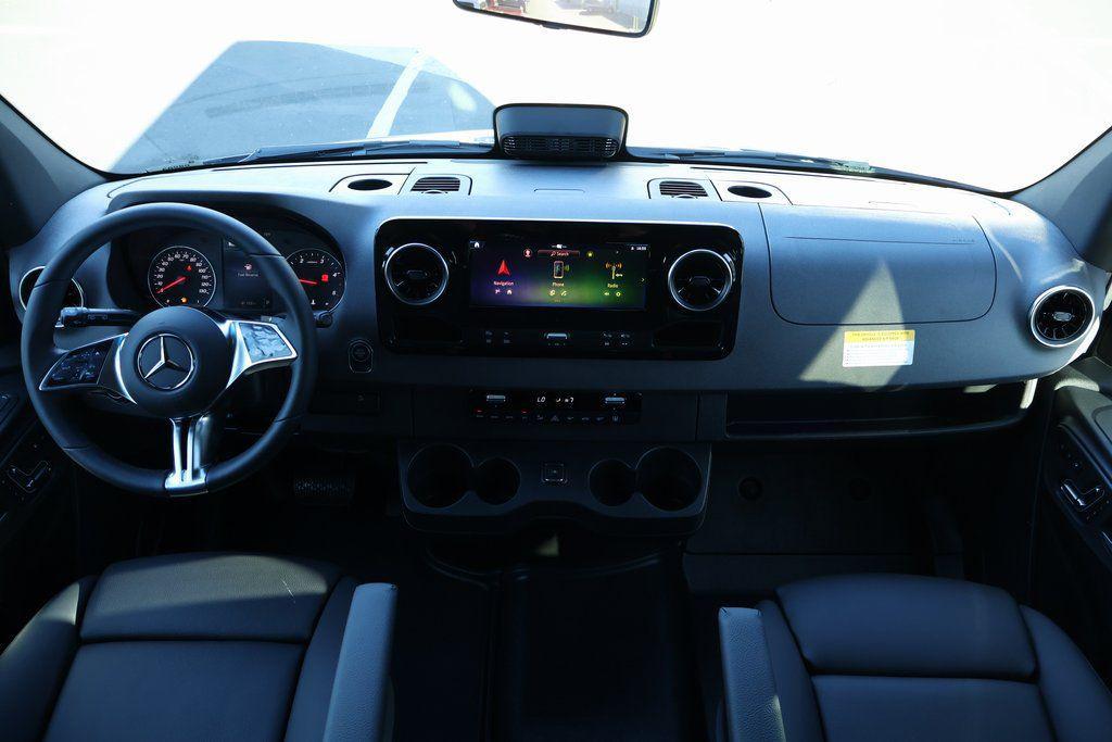 new 2025 Mercedes-Benz Sprinter 2500 car, priced at $91,268