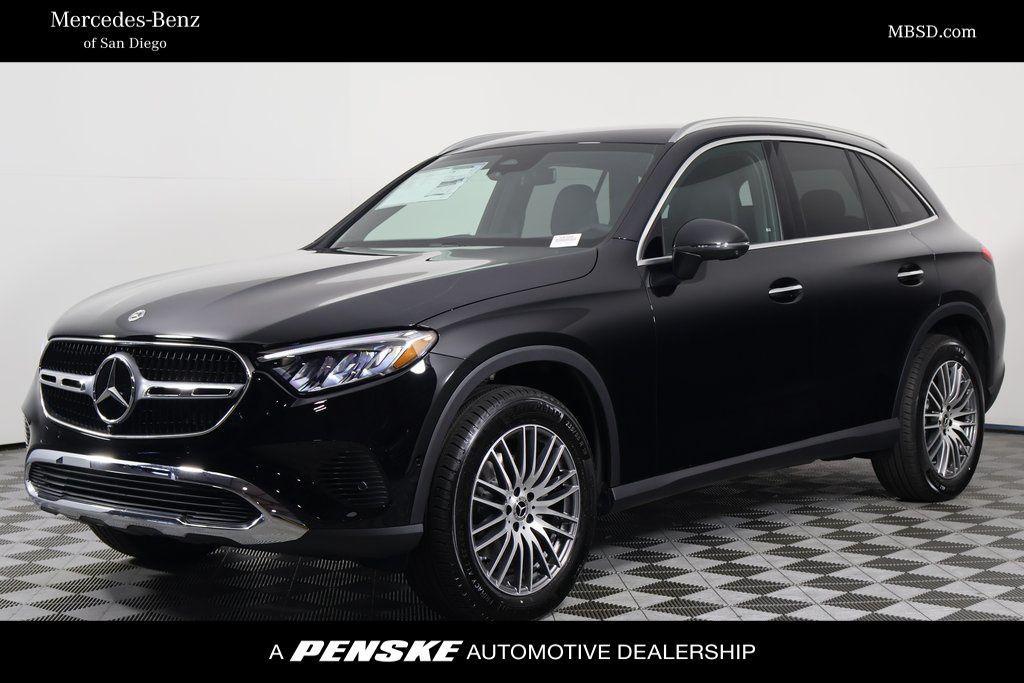 new 2025 Mercedes-Benz GLC 300 car, priced at $55,615