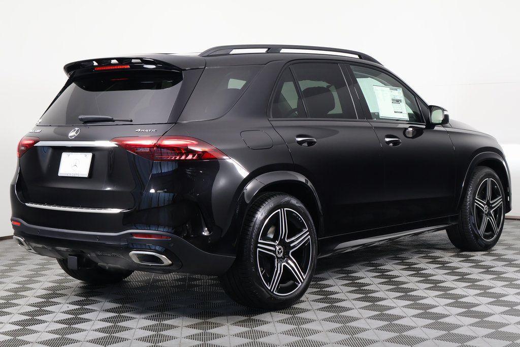 new 2026 Mercedes-Benz GLE 580 car, priced at $105,175